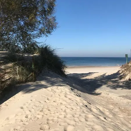 Niebieskie Z Klimatyzacja 100 M Do Plazy דירה *