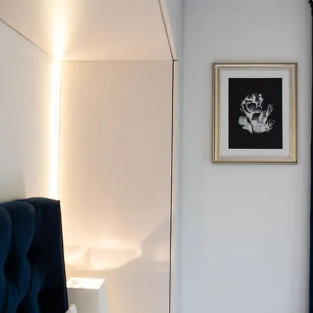 Niebieskie Z Klimatyzacja 100 M Do Plazy דירה *