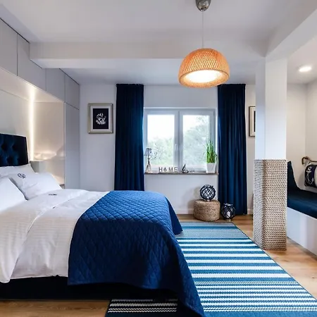 Niebieskie Z Klimatyzacja 100 M Do Plazy *