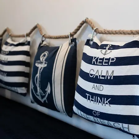 Niebieskie Z Klimatyzacja 100 M Do Plazy *